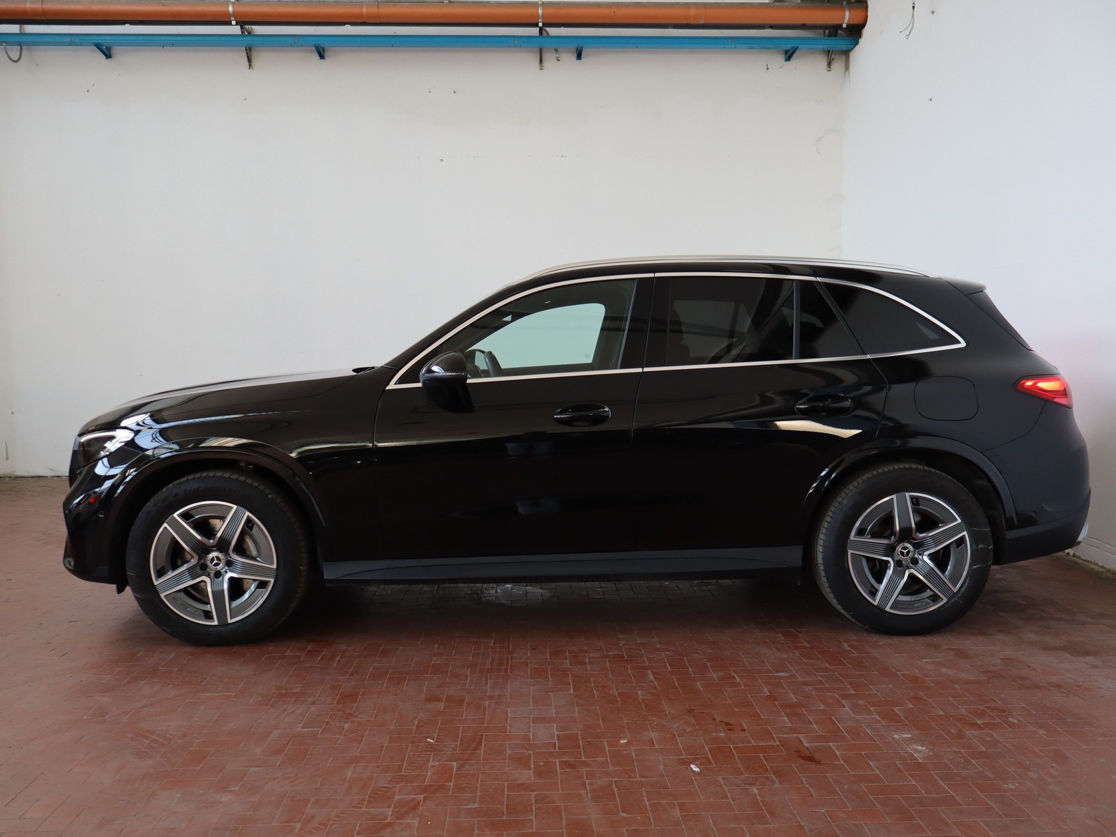 3 - Mercedes GLC suv 300 de plug in hybrid amg line advanced 4matic 9g-tronic