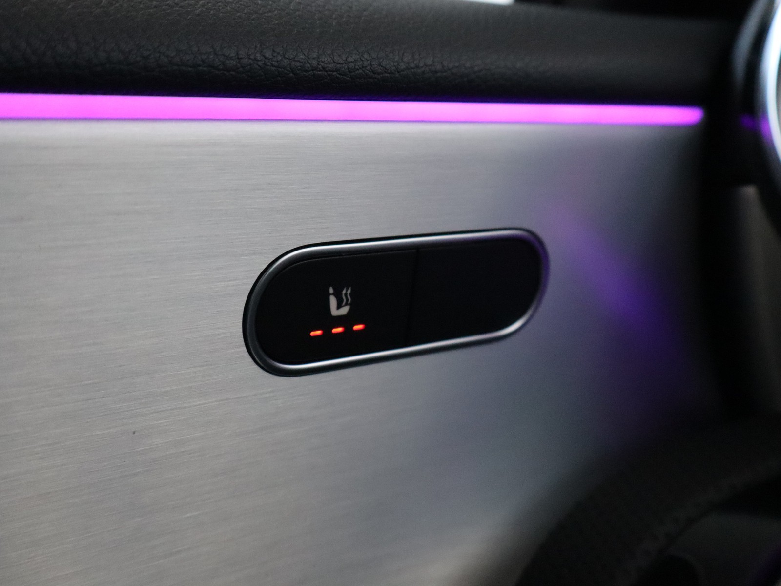 15 - Mercedes Classe A 180 d amg line extra speedshift dct amg 8g