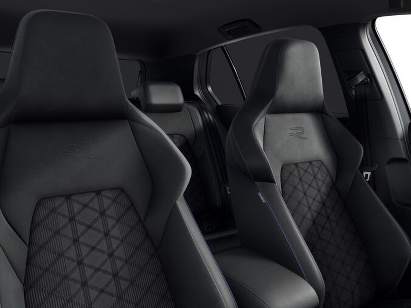 9 - Volkswagen Golf 1.5 etsi act 150cv r-line plus