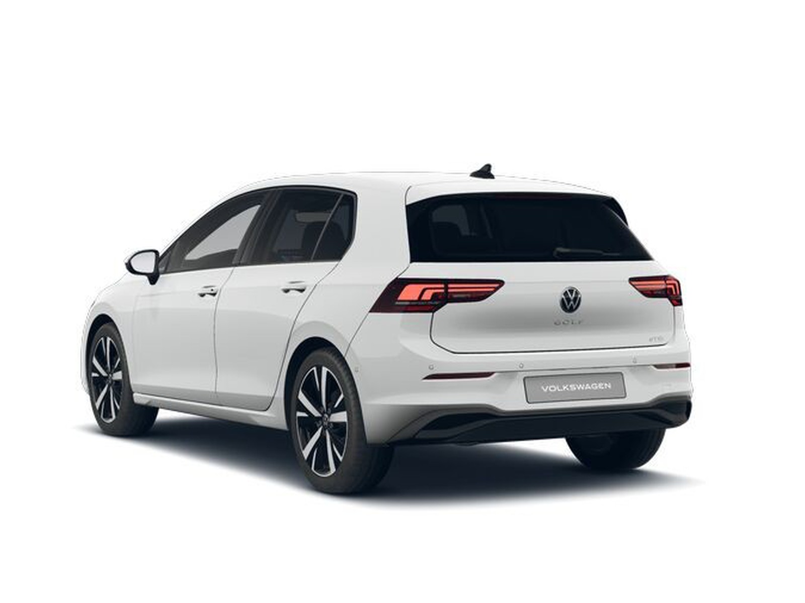 5 - Volkswagen Golf 1.5 etsi act 115cv edition plus dsg