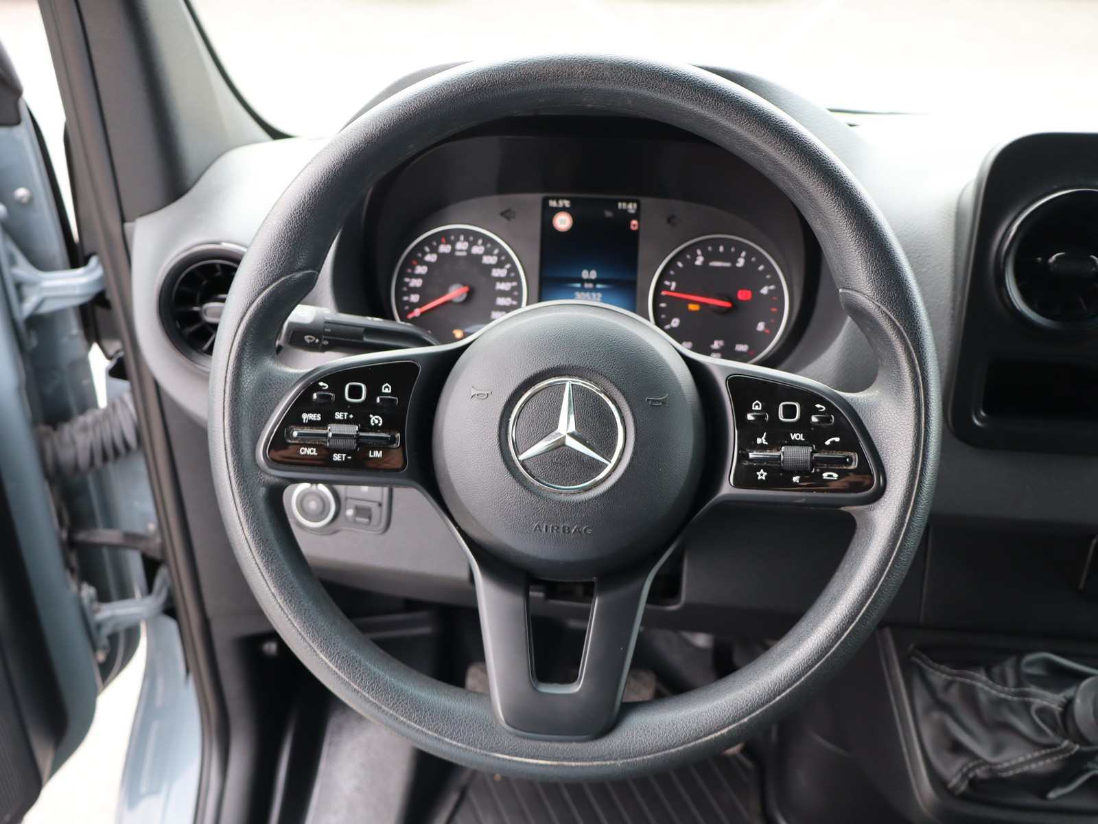 12 - Mercedes Vans Sprinter 519 CDI FURGONE H2 STANDARD