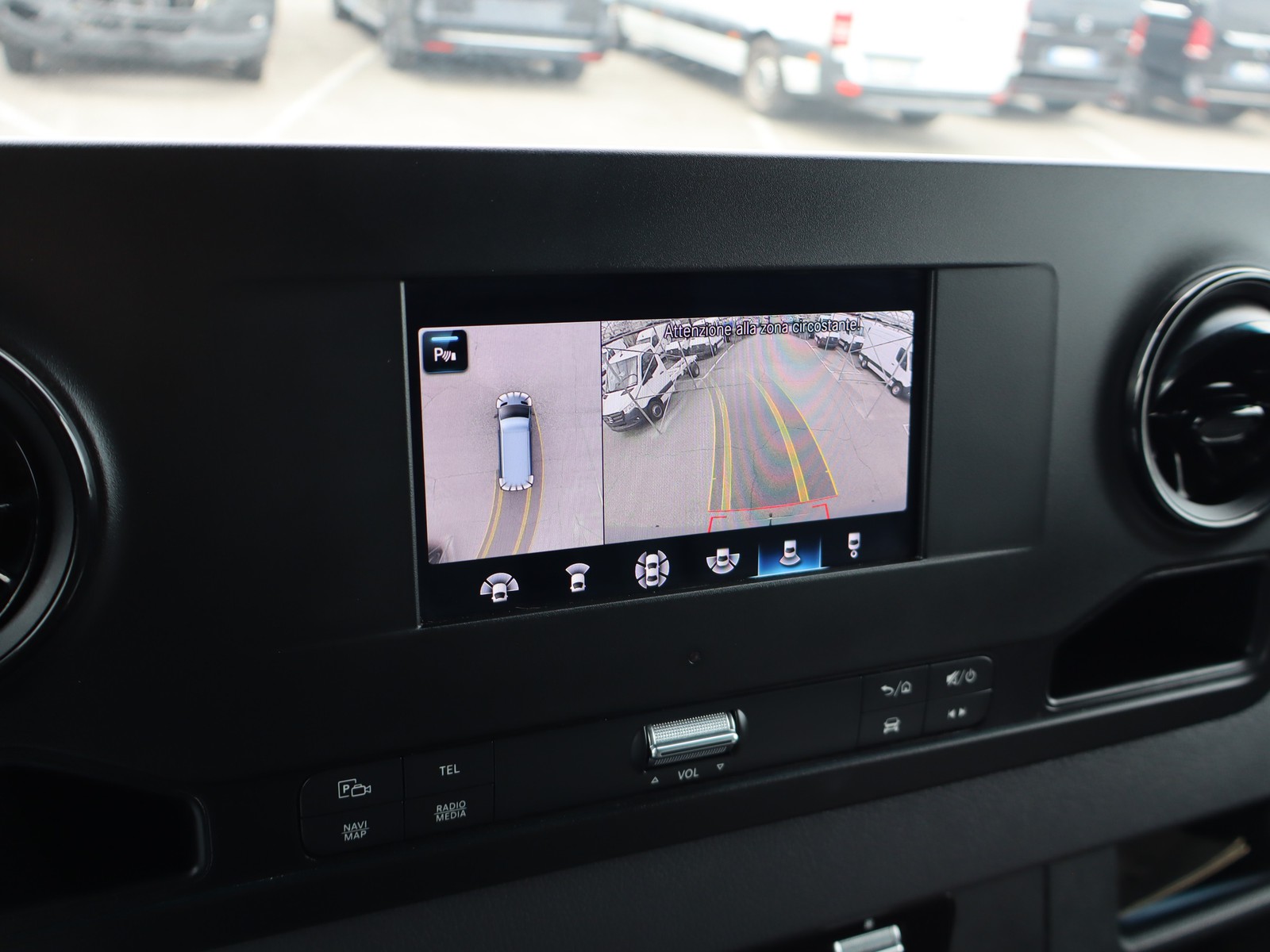 9 - Mercedes Vans Sprinter 519 CDI FURGONE H2 STANDARD