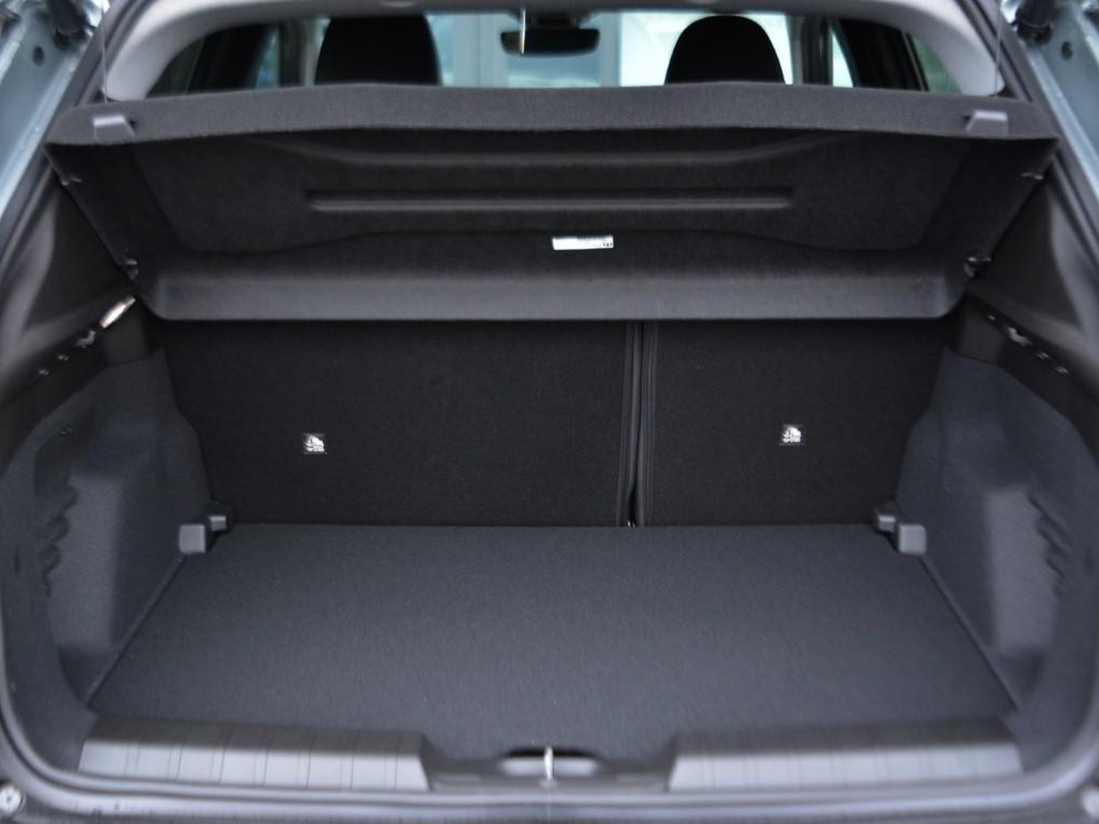 14 - Jeep Avenger 1.2 turbo e-hybrid mhev 110cv summit fwd edct6