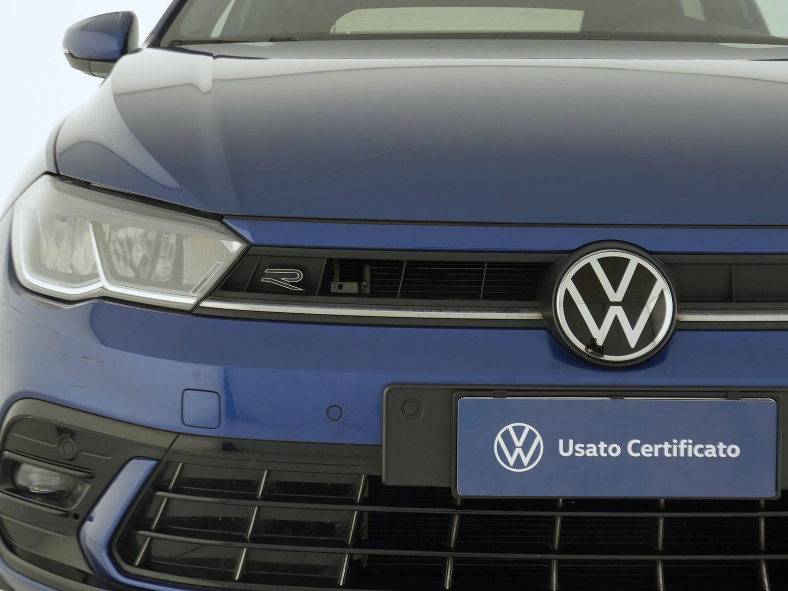 14 - Volkswagen Polo 1.0 tsi 95cv r line
