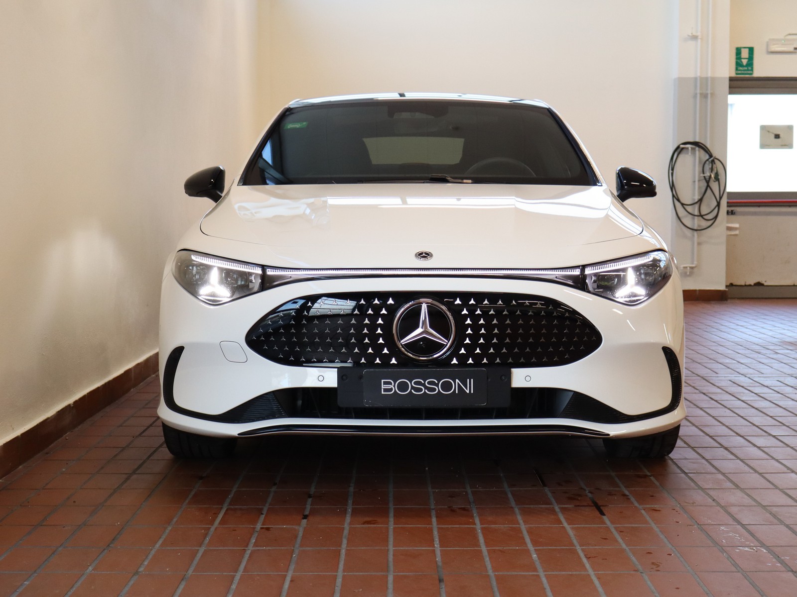 2 - Mercedes CLA eq 250+ advanced plus