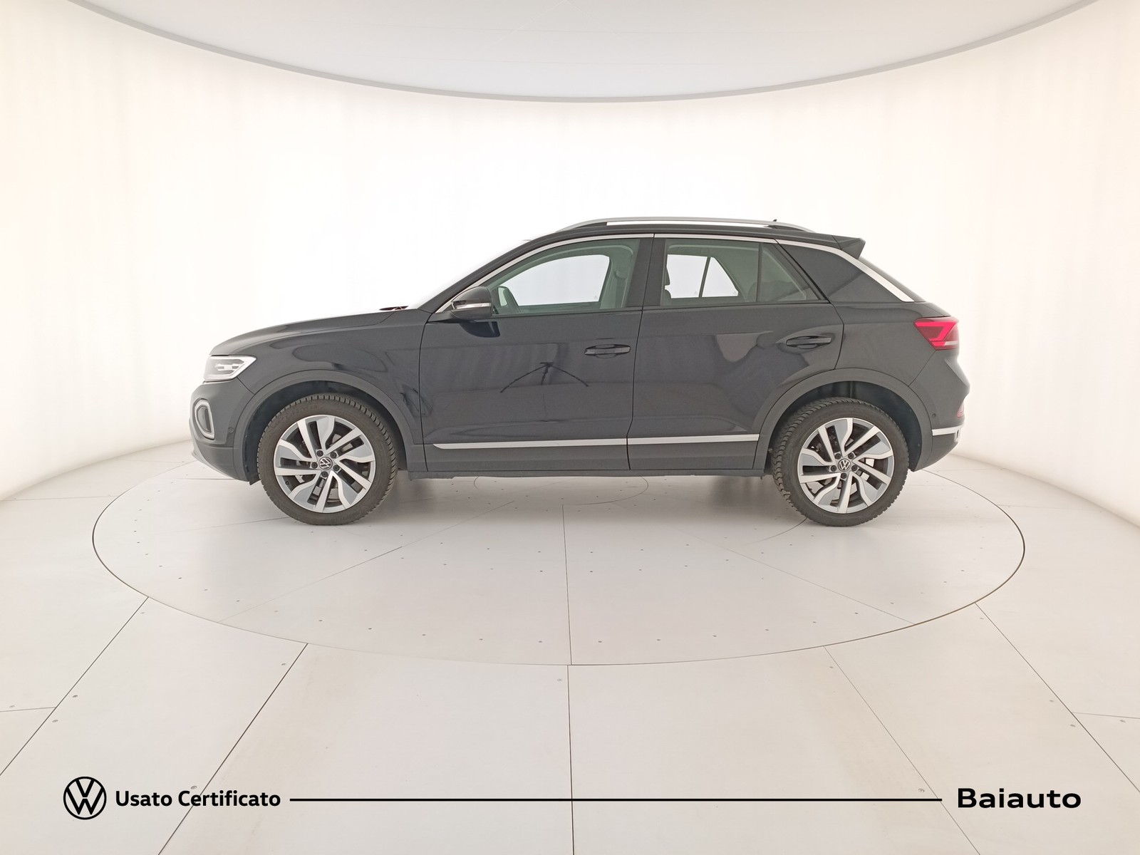 3 - Volkswagen T-Roc 1.5 tsi act style dsg