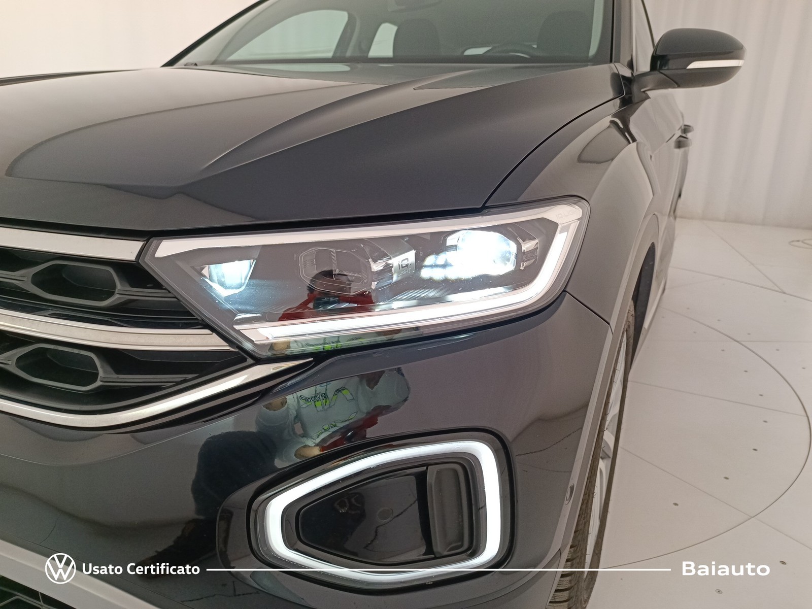 24 - Volkswagen T-Roc 1.5 tsi act style dsg