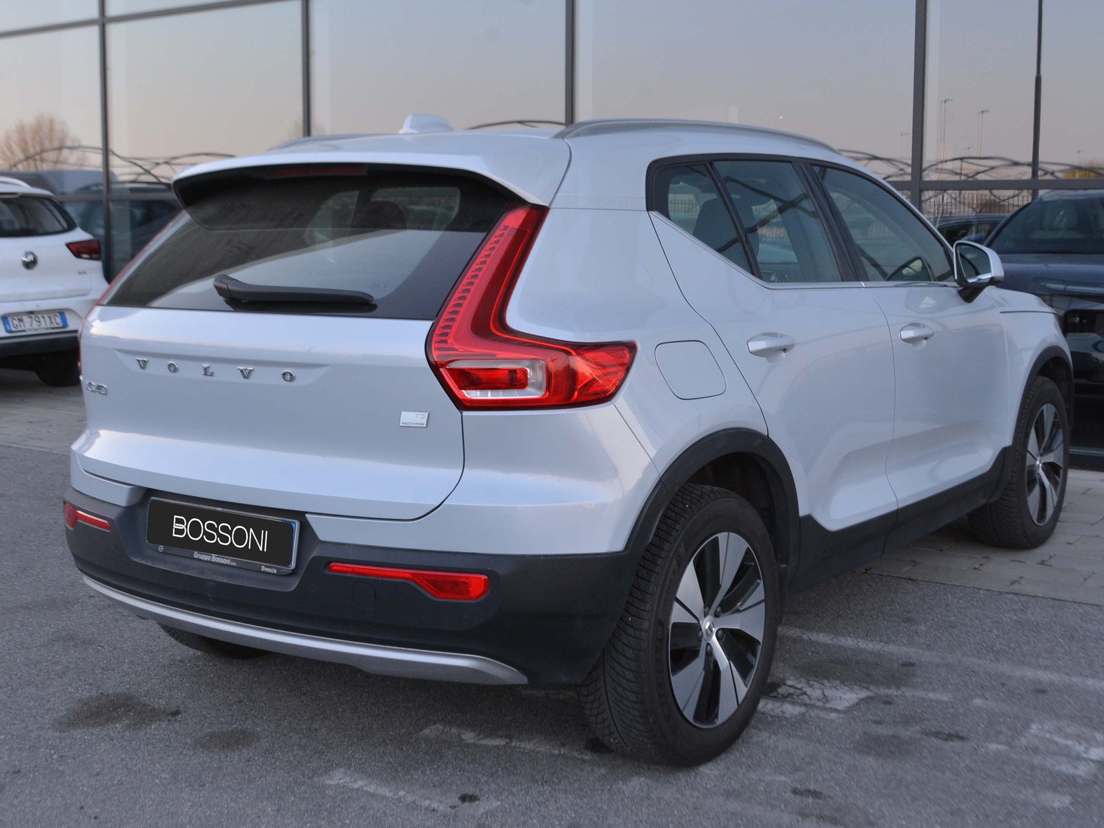 3 - Volvo XC40 1.5 t5 recharge plug-in-hybrid inscription expression geartronic my21