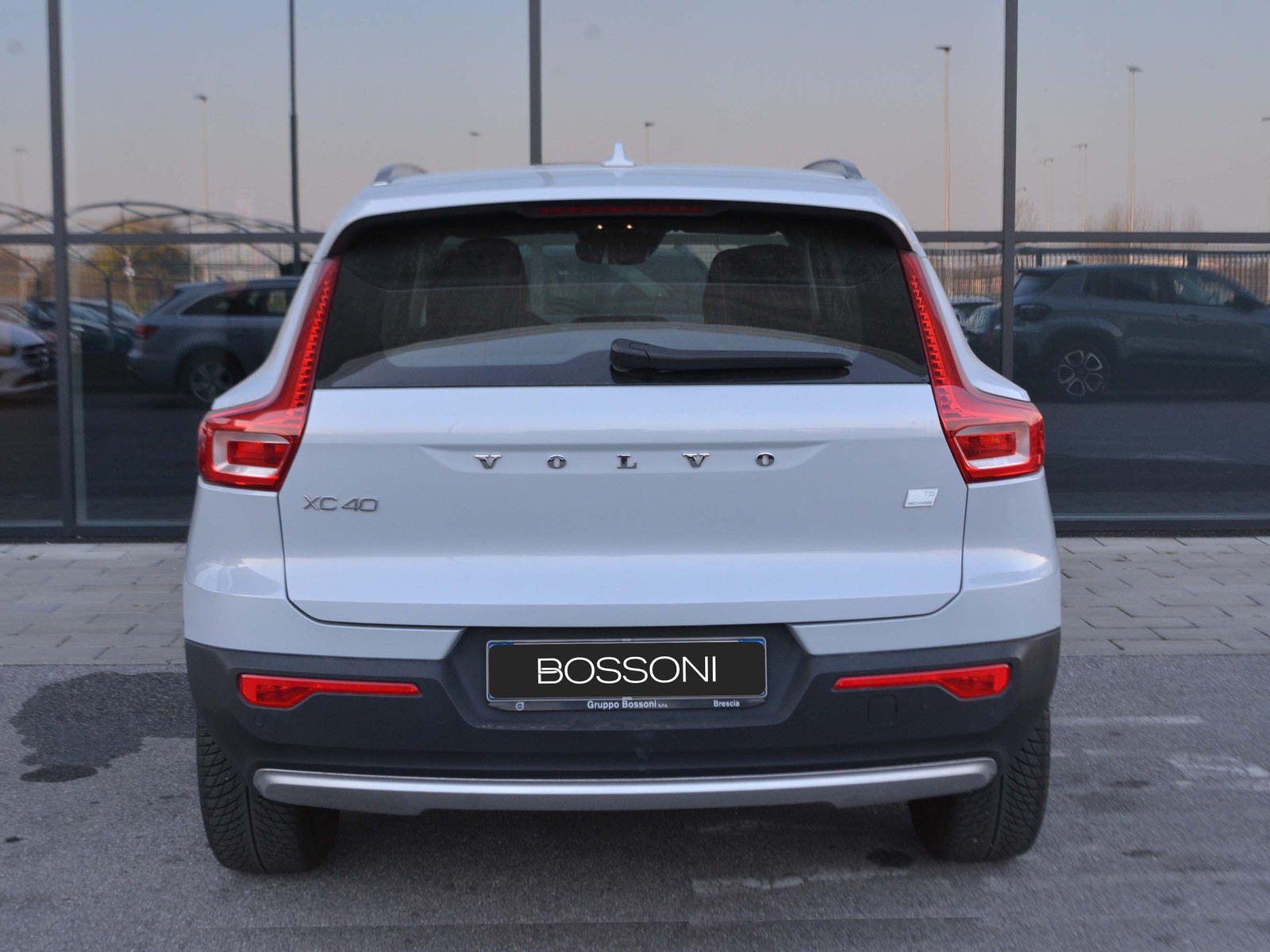 5 - Volvo XC40 1.5 t5 recharge plug-in-hybrid inscription expression geartronic my21