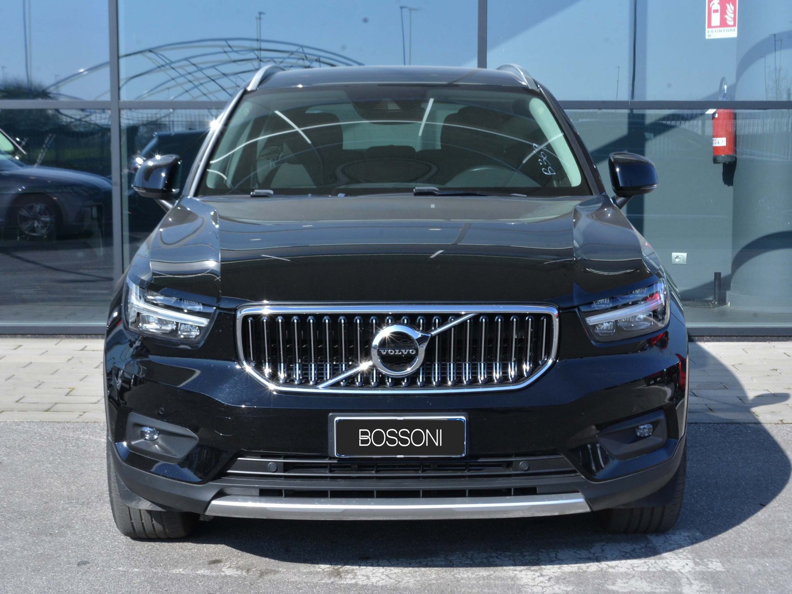 2 - Volvo XC40 1.5 t5 recharge plug-in-hybrid inscription expression geartronic my21