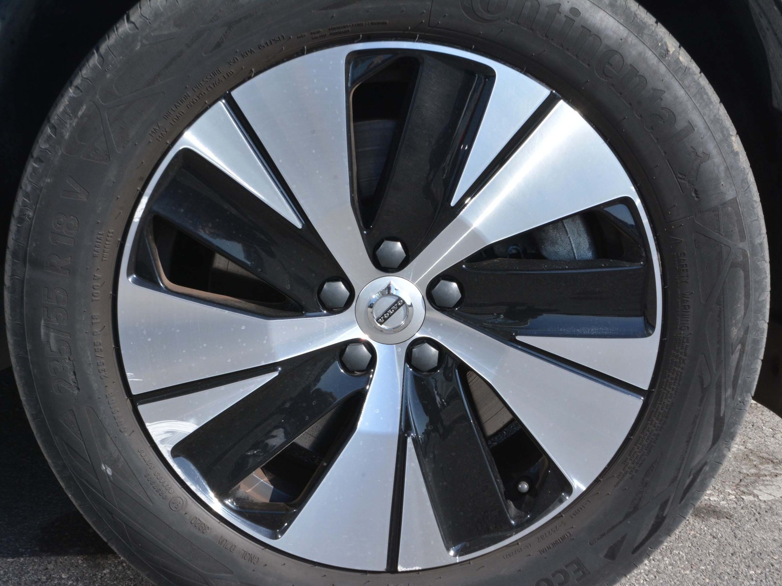 18 - Volvo XC40 1.5 t5 recharge plug-in-hybrid inscription expression geartronic my21