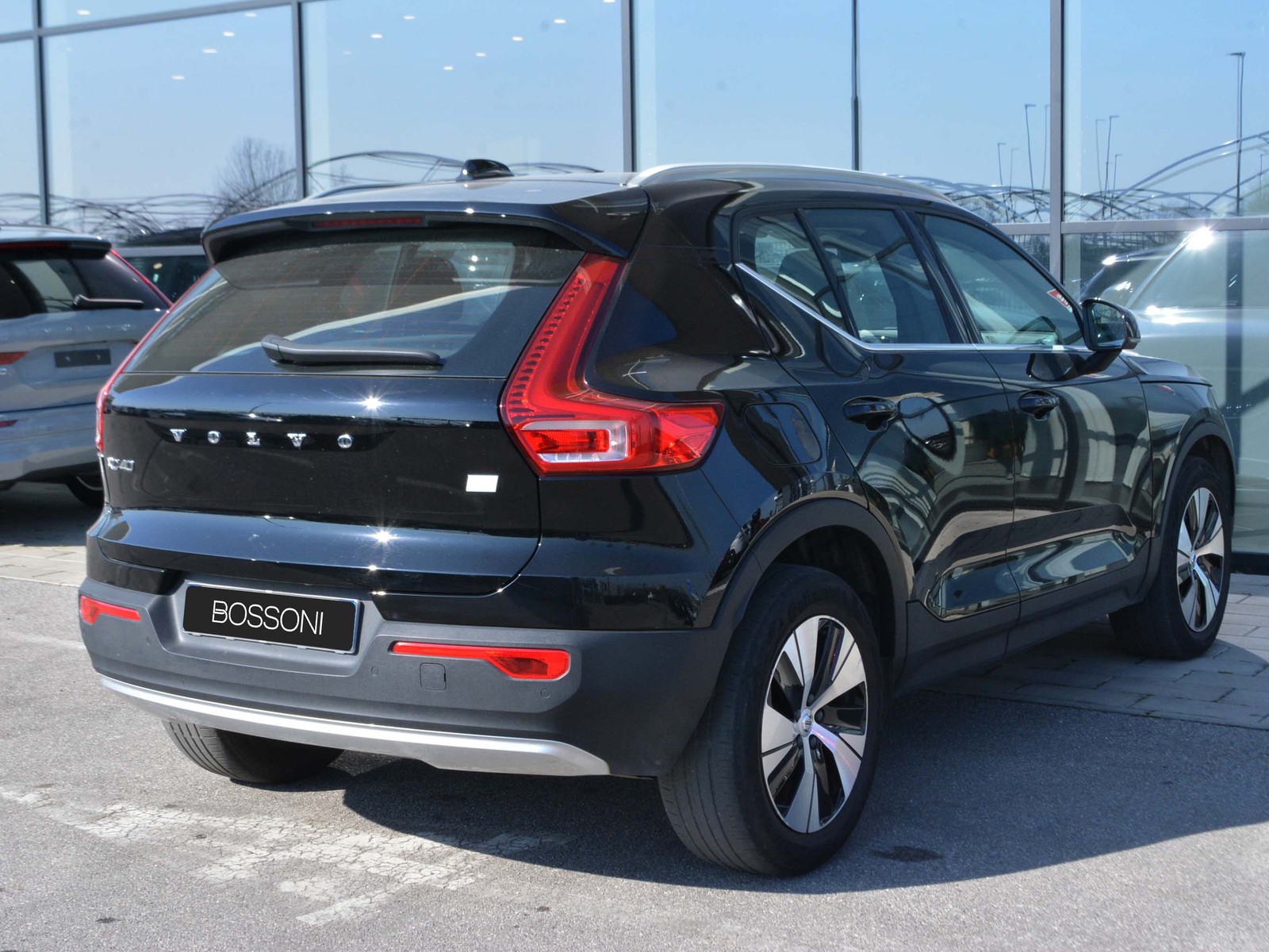 3 - Volvo XC40 1.5 t5 recharge plug-in-hybrid inscription expression geartronic my21