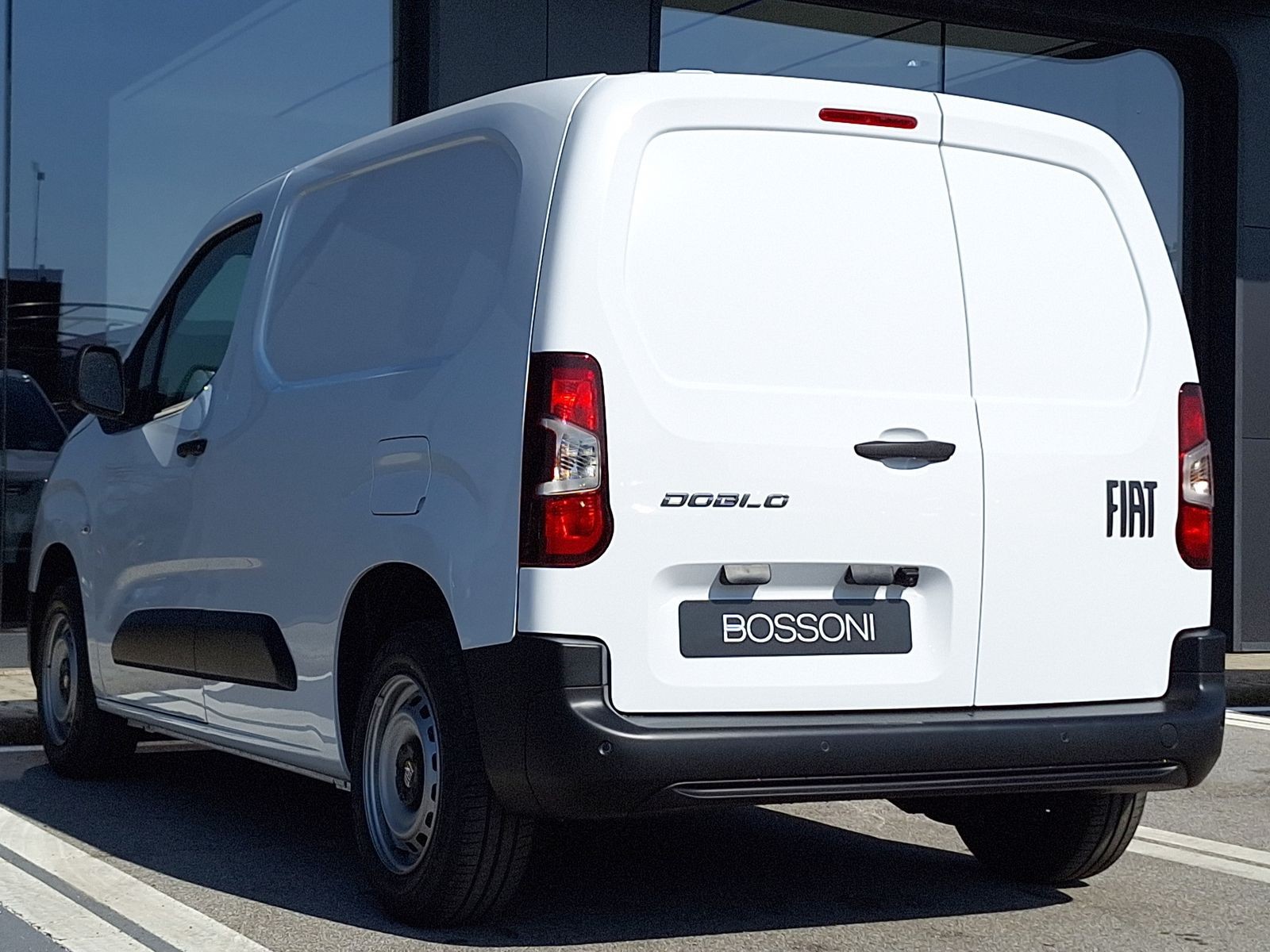 8 - Fiat Professional Doblò Series 4 Stock My26 Van M 1.5 Diesel 100 Cv Manuale