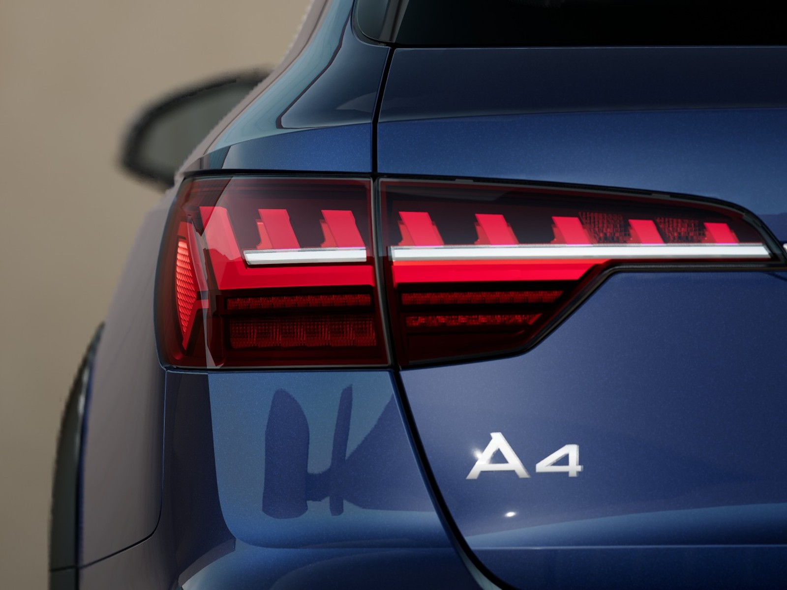 9 - Audi A4 allroad allroad 40 2.0 tdi mhev 204cv identity contrast quattro s tronic