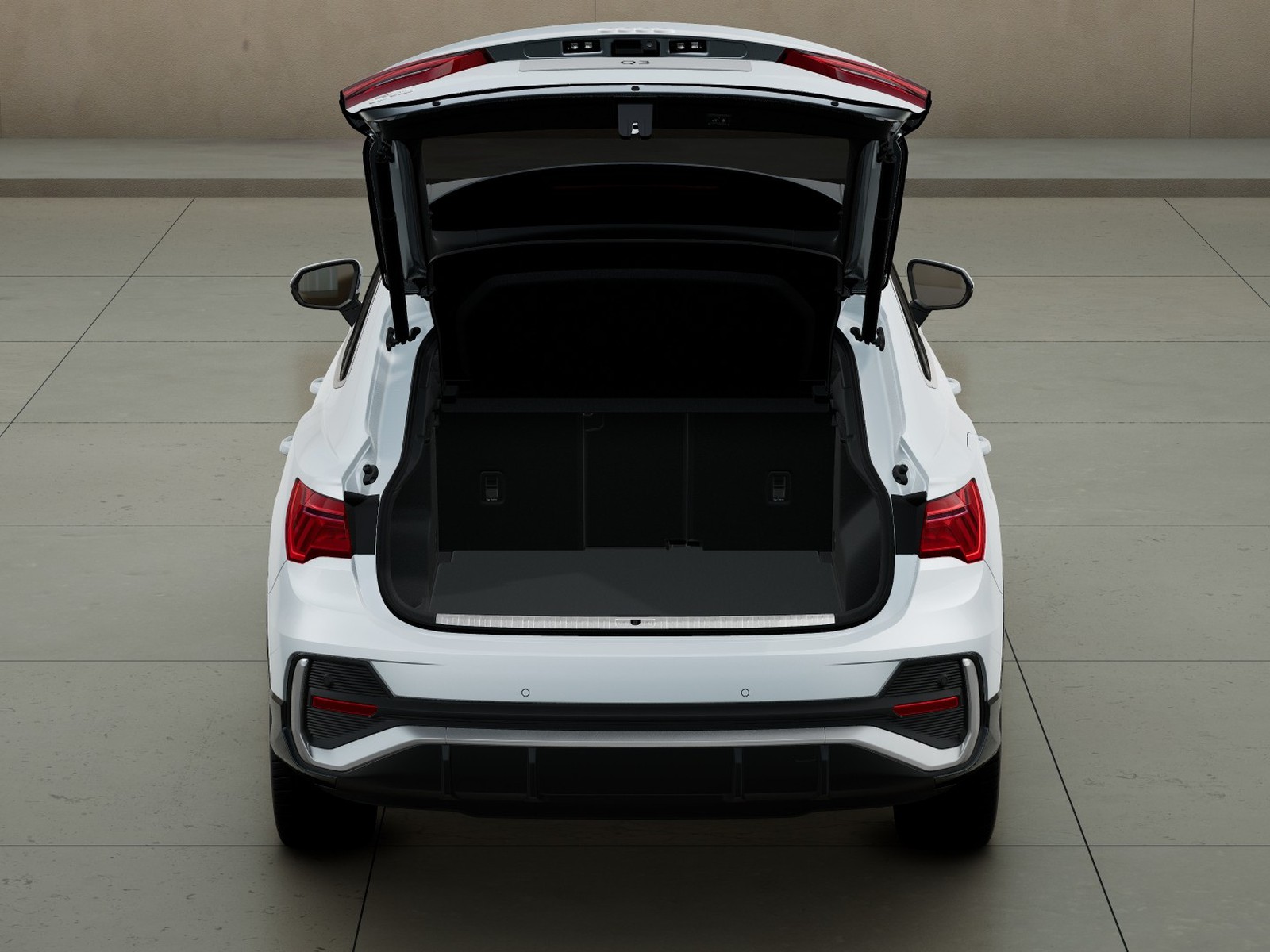 10 - Audi Q3 sportback 35 2.0 tdi s line edition s tronic