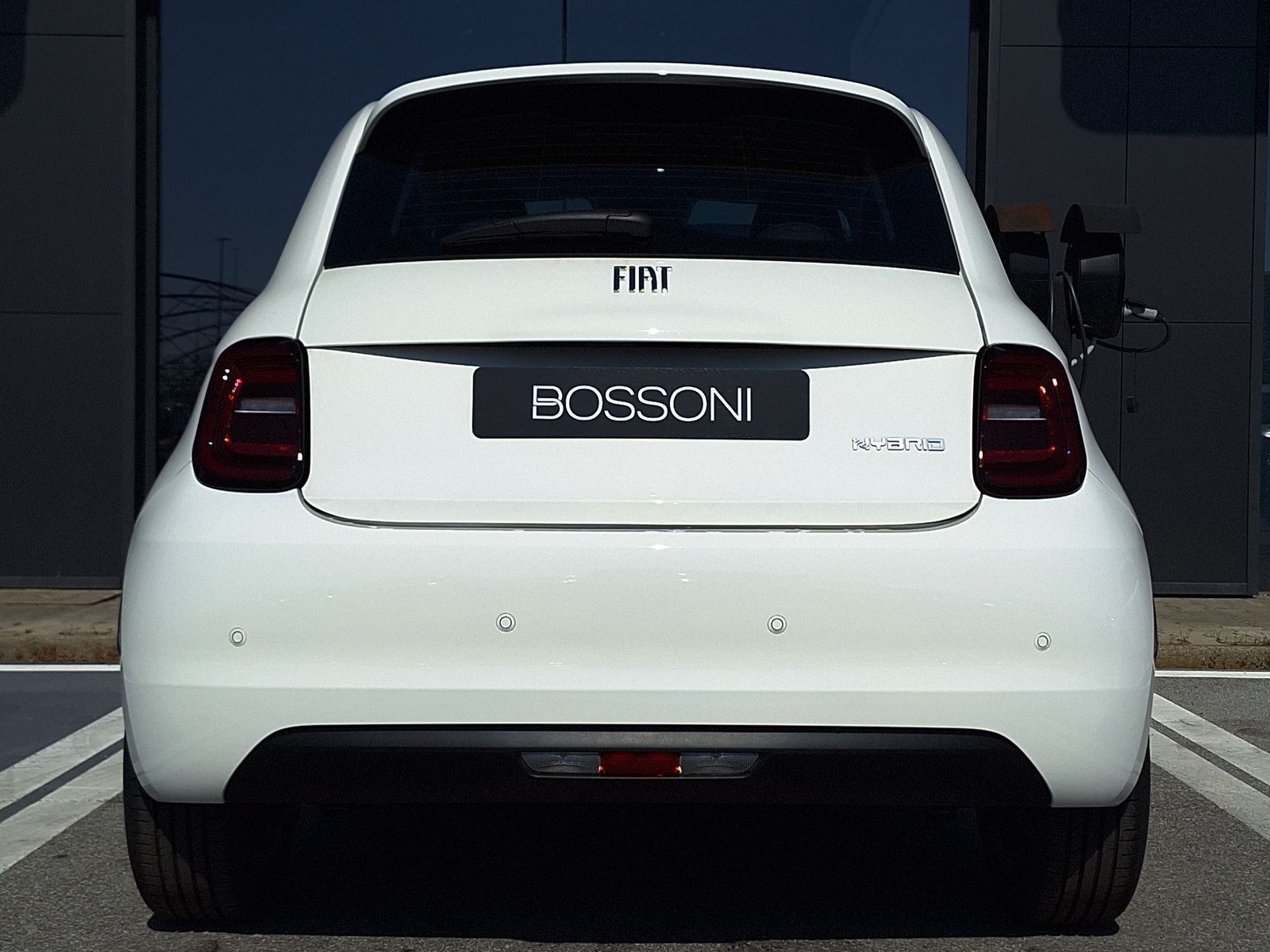 5 - Fiat 500 1.0 hybrid icon