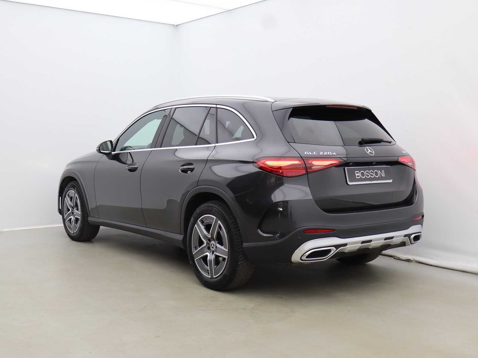 5 - Mercedes GLC suv 220 d amg advanced 4matic 9g-tronic