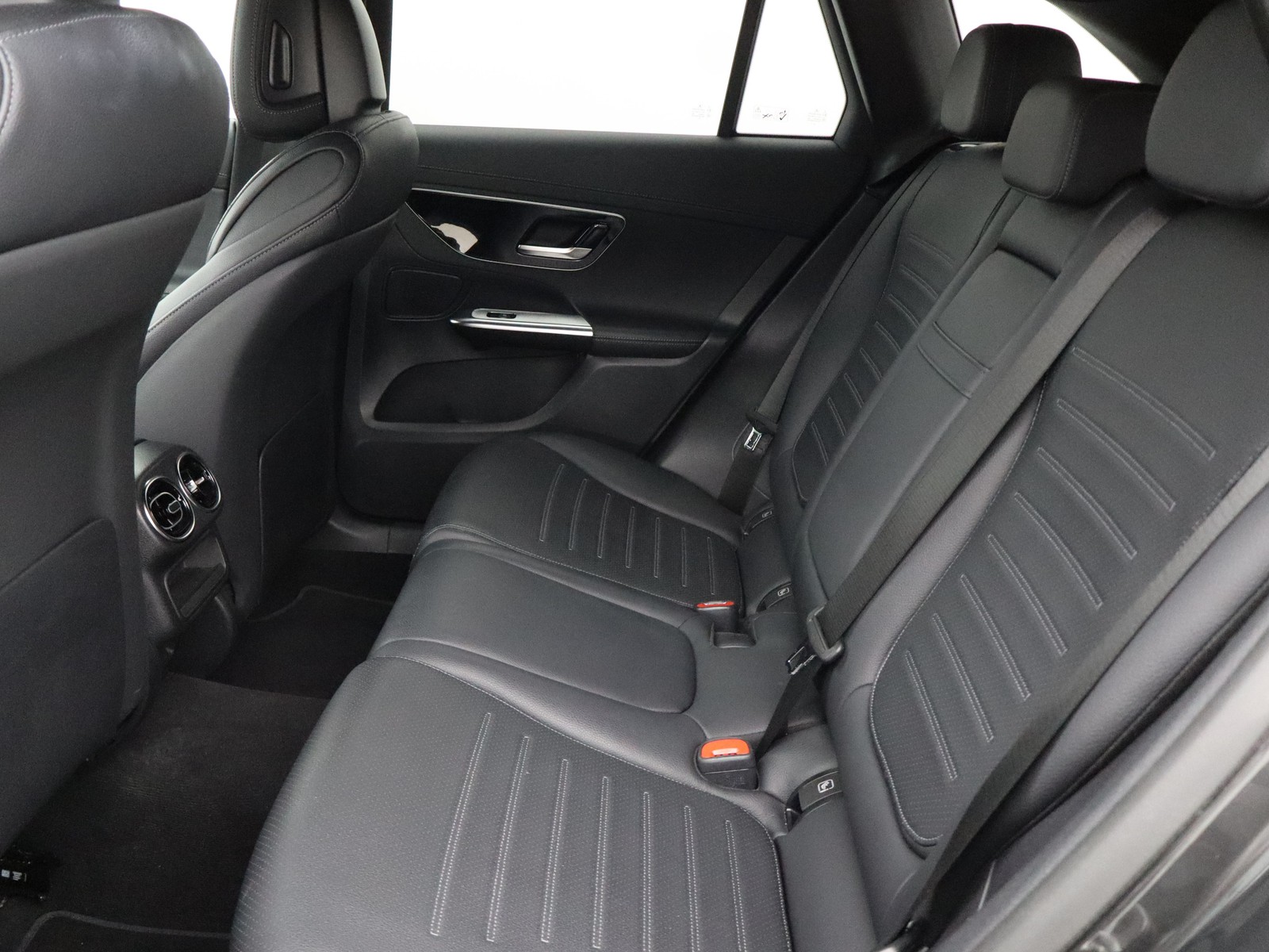 8 - Mercedes GLC suv 220 d amg advanced 4matic 9g-tronic