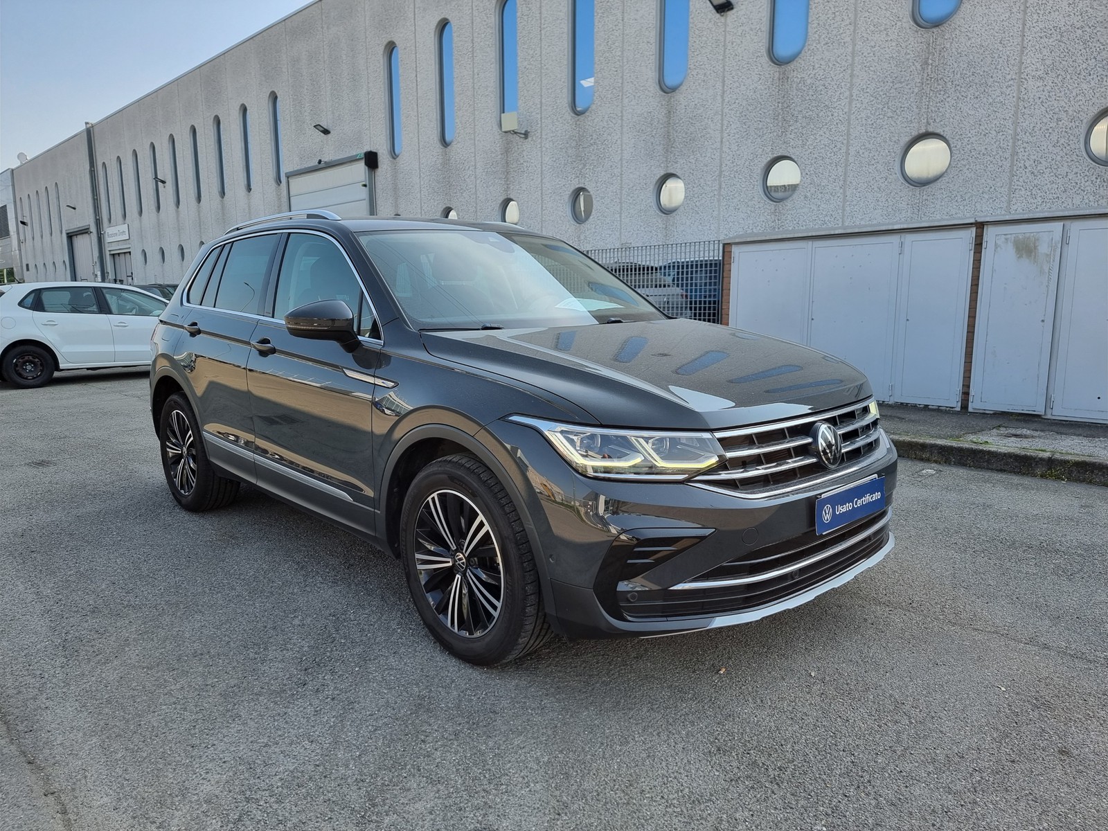 2 - Volkswagen Tiguan 1.5 tsi act 150cv elegance dsg