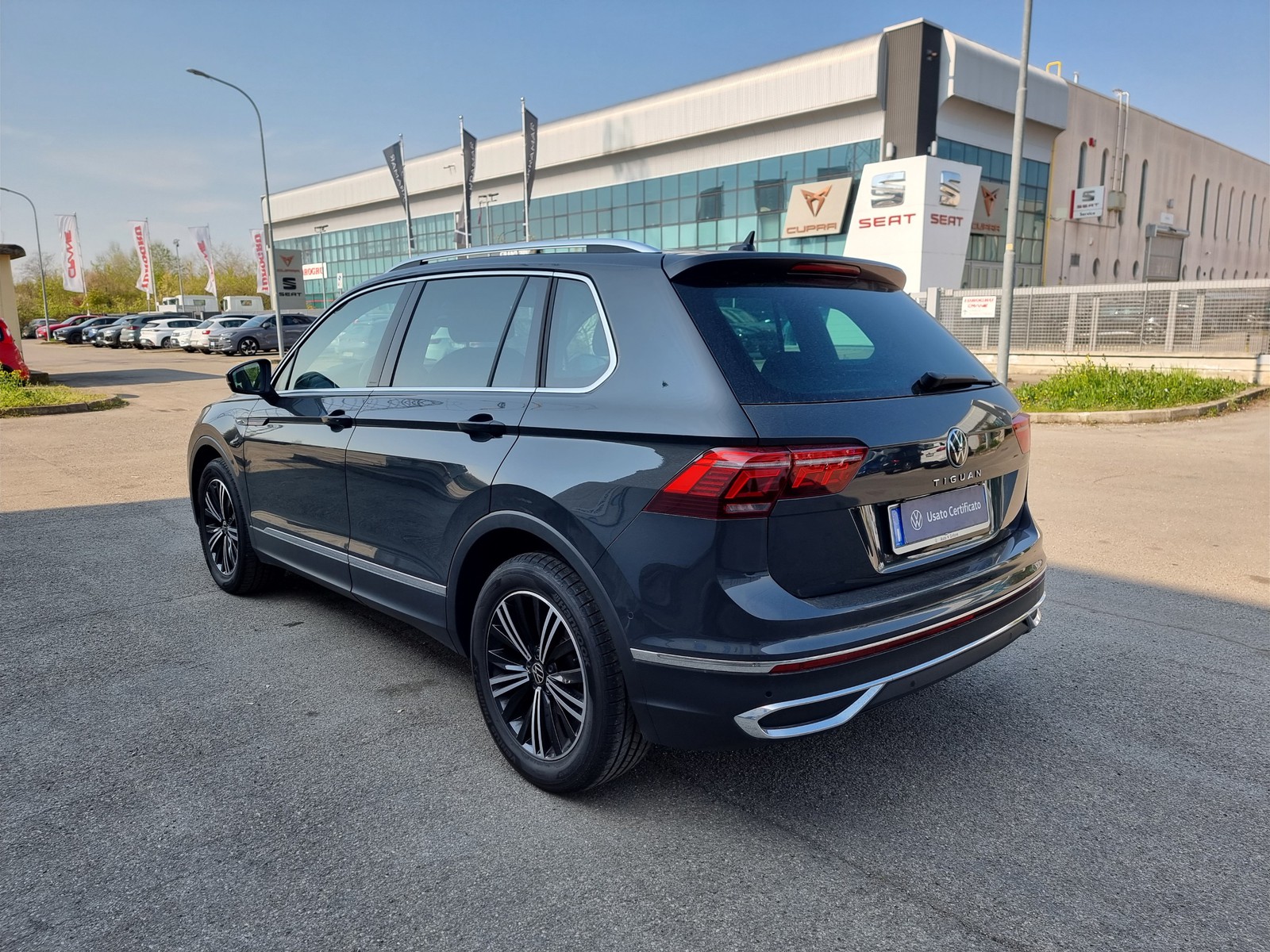 4 - Volkswagen Tiguan 1.5 tsi act 150cv elegance dsg