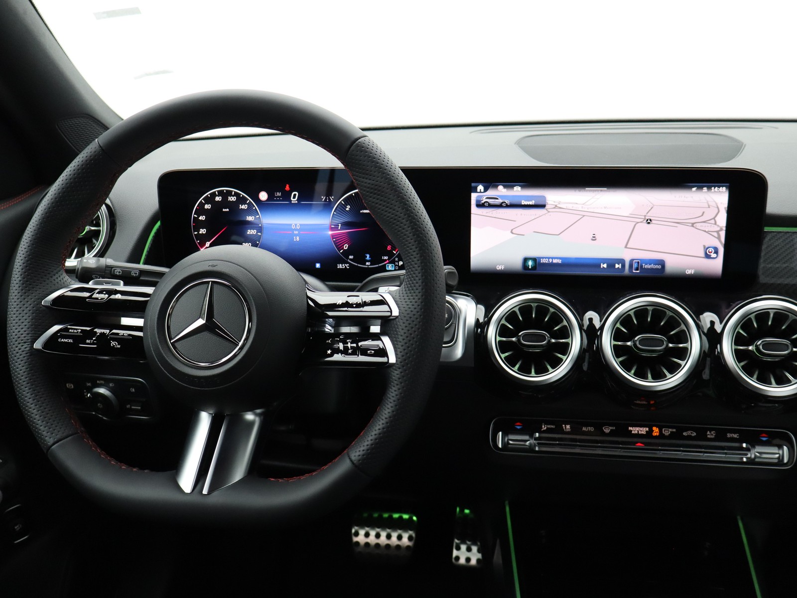 12 - Mercedes GLB 200 d amg line advanced plus 8g-dct