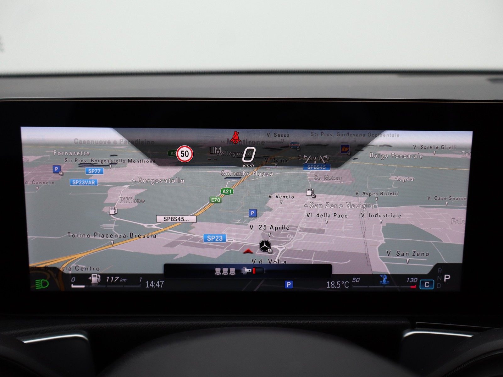 16 - Mercedes GLB 200 d amg line advanced plus 8g-dct