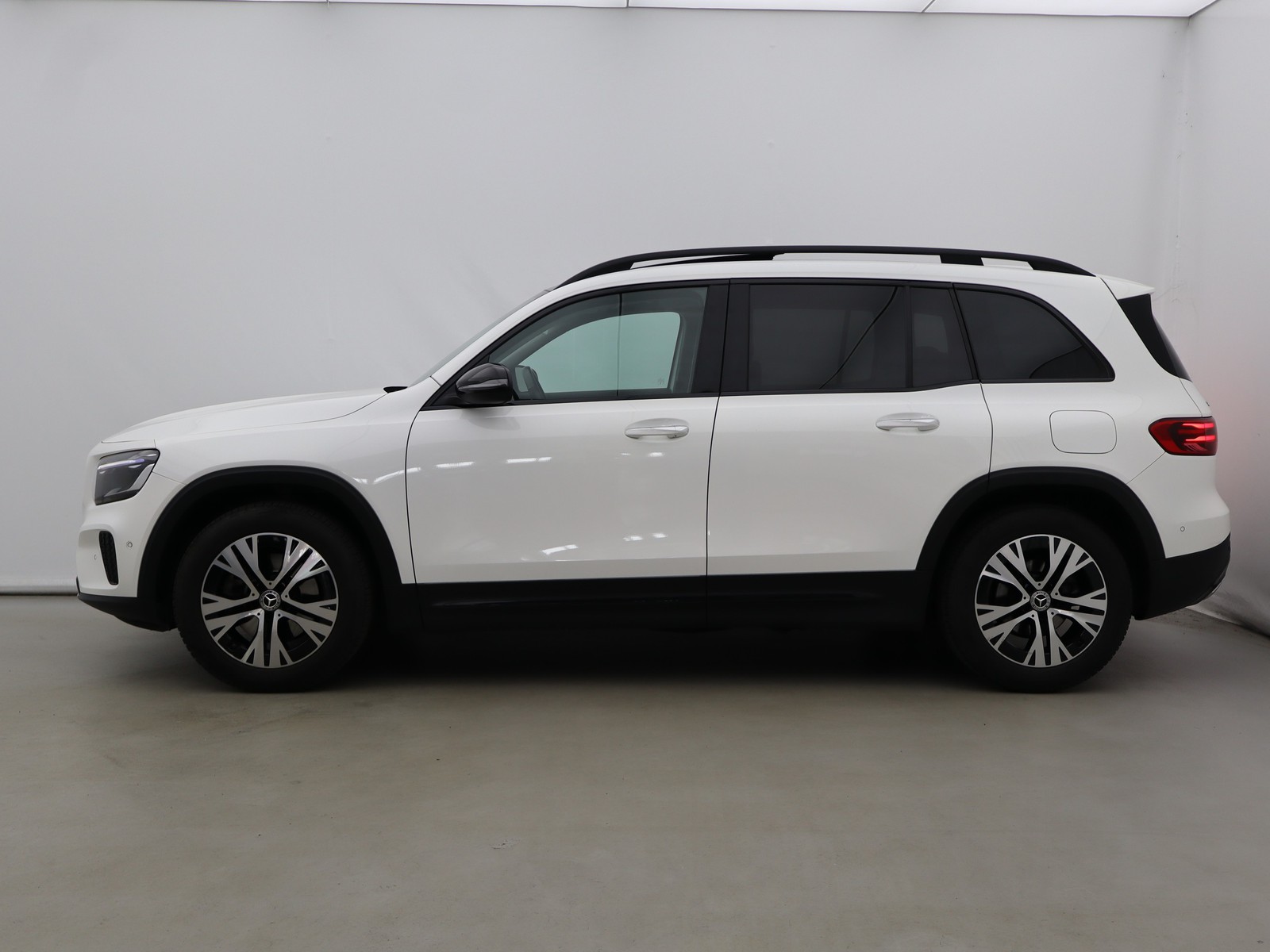 3 - Mercedes GLB 200 d progressive advanced plus 8g-dct