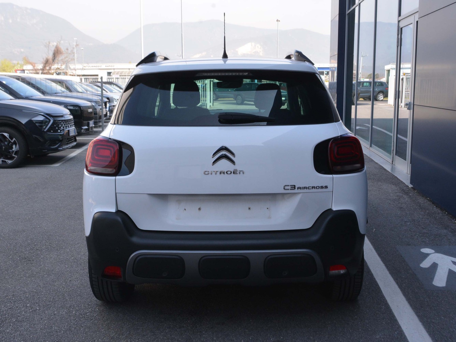 4 - Citroen C3 Aircross 1.2 puretech 110cv plus s&s