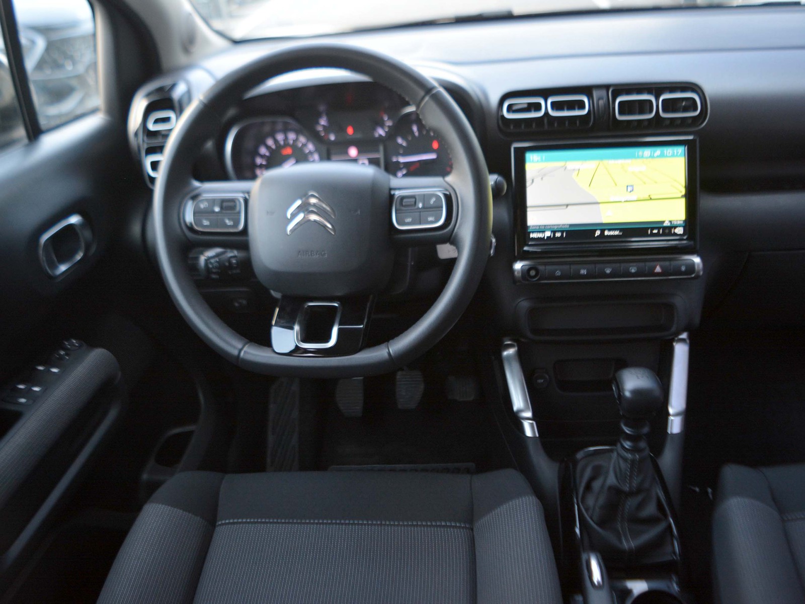9 - Citroen C3 Aircross 1.2 puretech 110cv plus s&s
