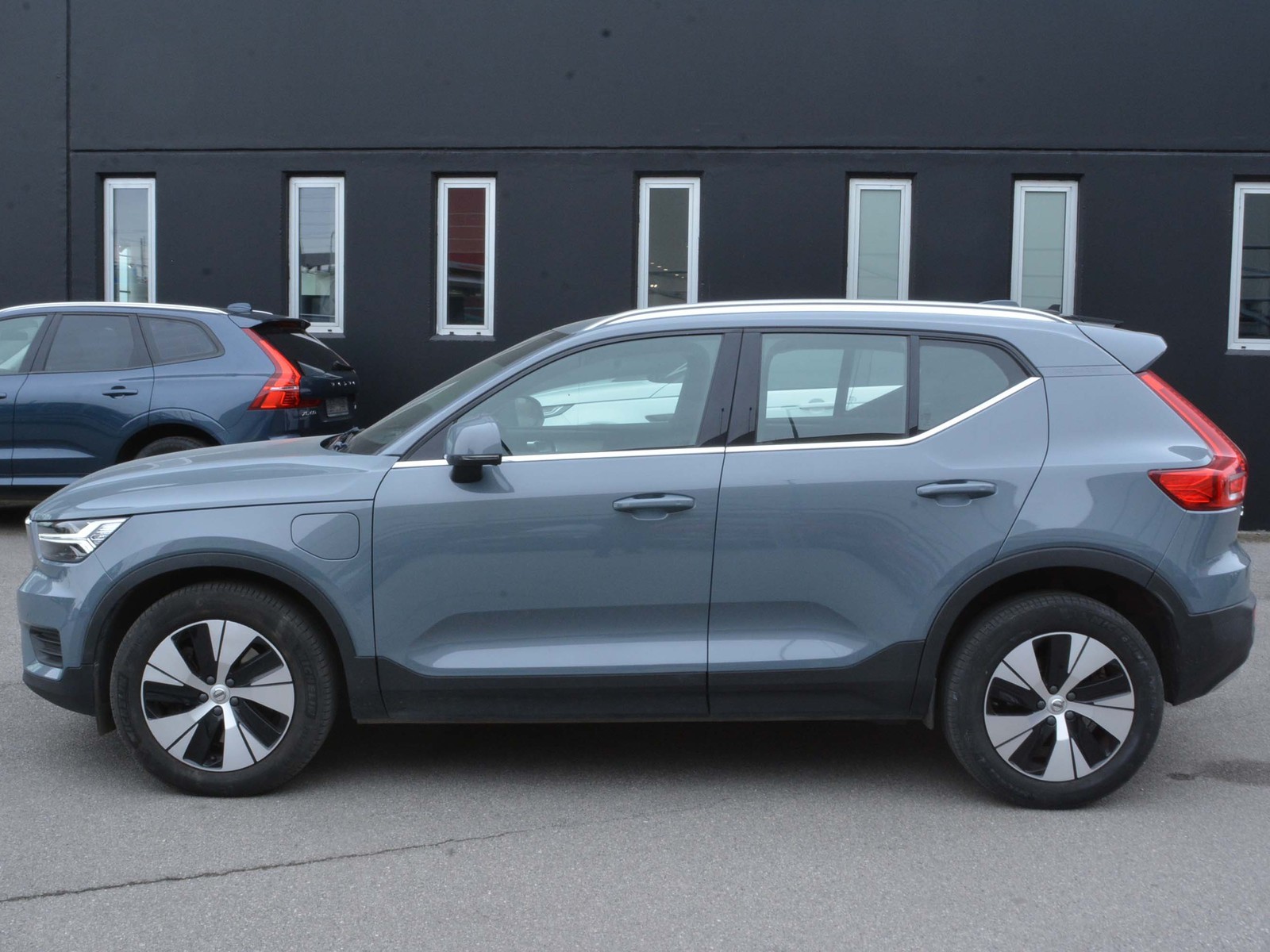 24 - Volvo XC40 1.5 t4 recharge plug-in-hybrid inscription expression geartronic my21