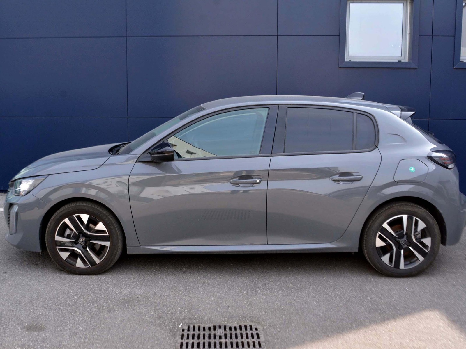 24 - Peugeot 208 1.2 puretech 100cv allure s&s