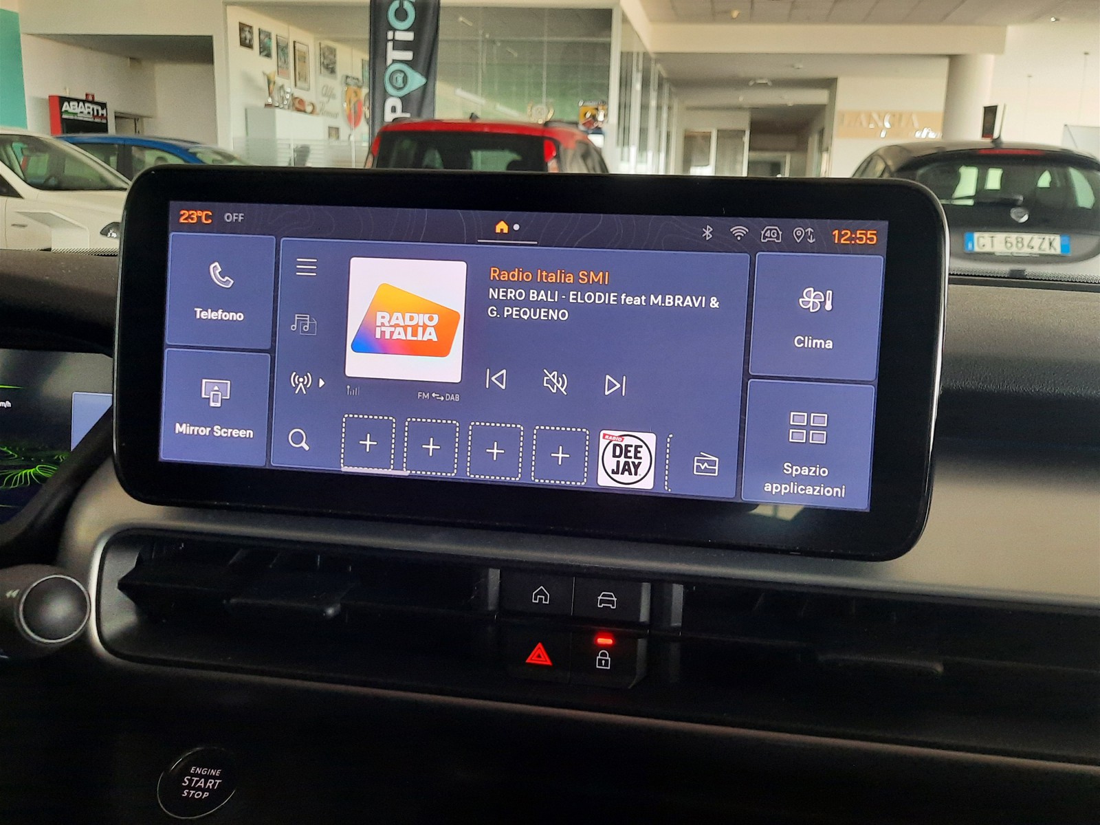 8 - Jeep Avenger 1.2 turbo 100cv summit fwd