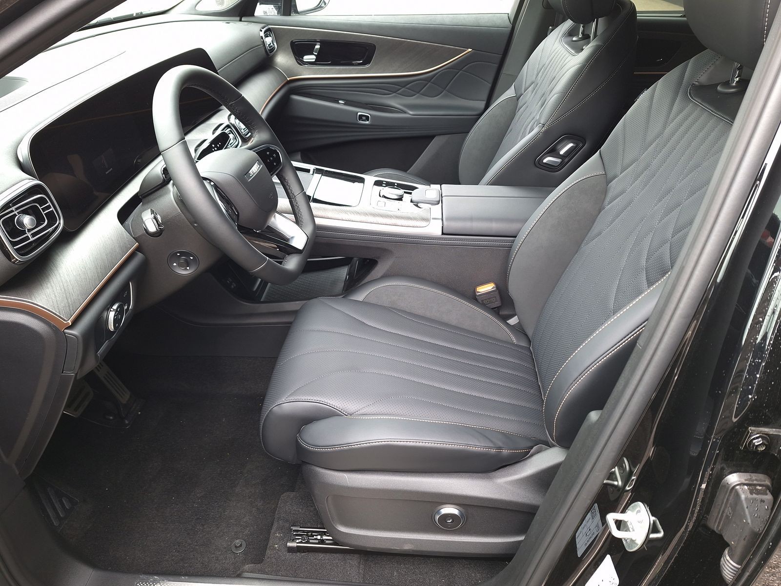 12 - Jaecoo 7 shs-p 1.5 tgdi plug-in hybrid exclusive awd 3dht