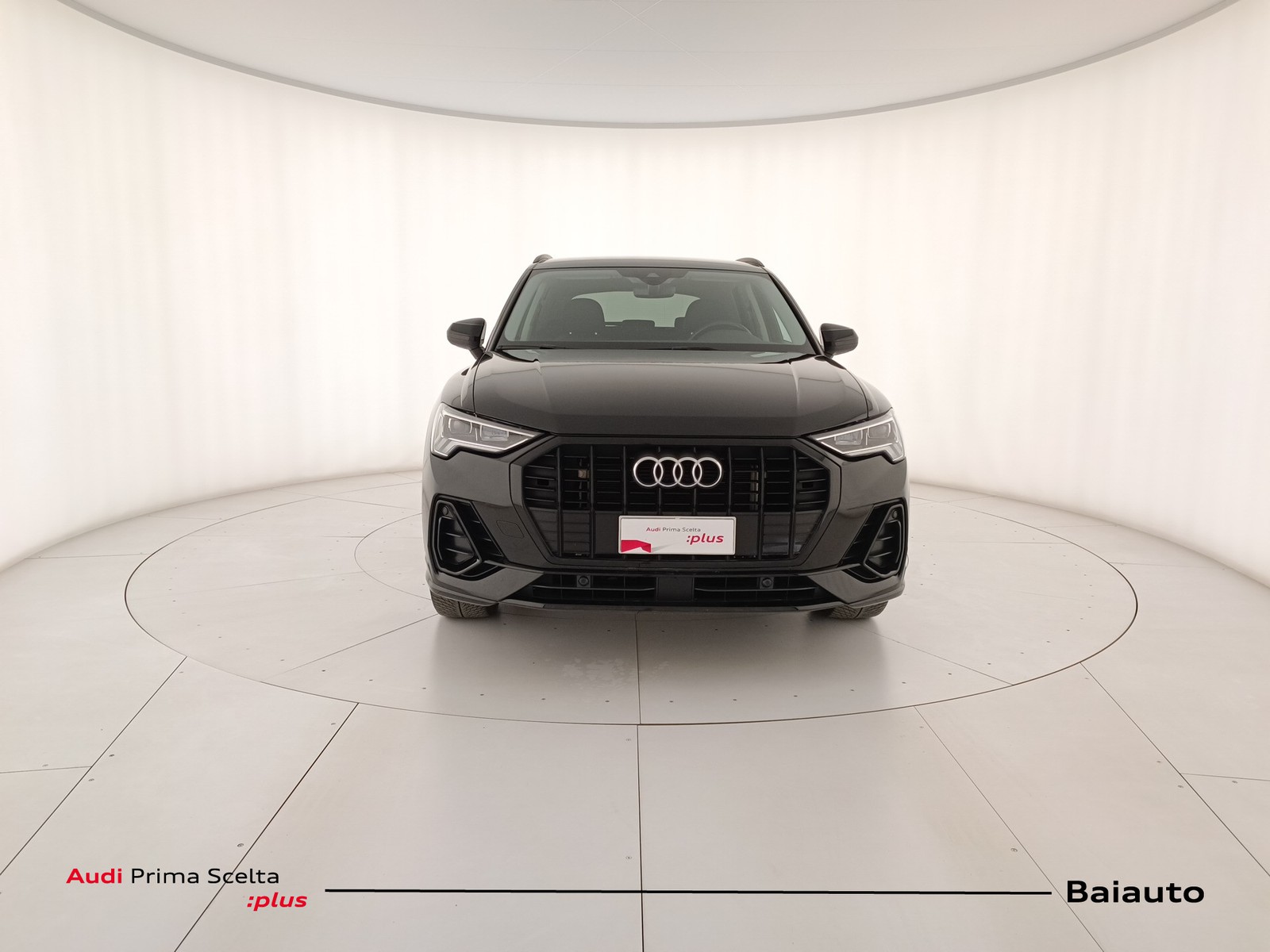 2 - Audi Q3 45 1.4 tfsi e s line edition s tronic