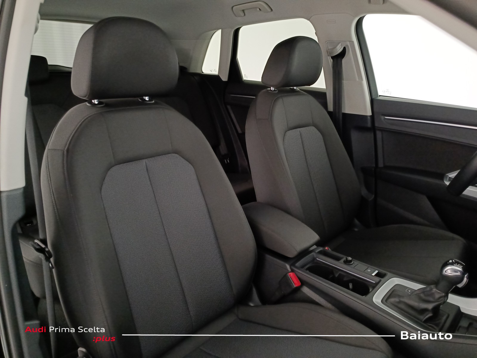 22 - Audi Q3 45 1.4 tfsi e s line edition s tronic