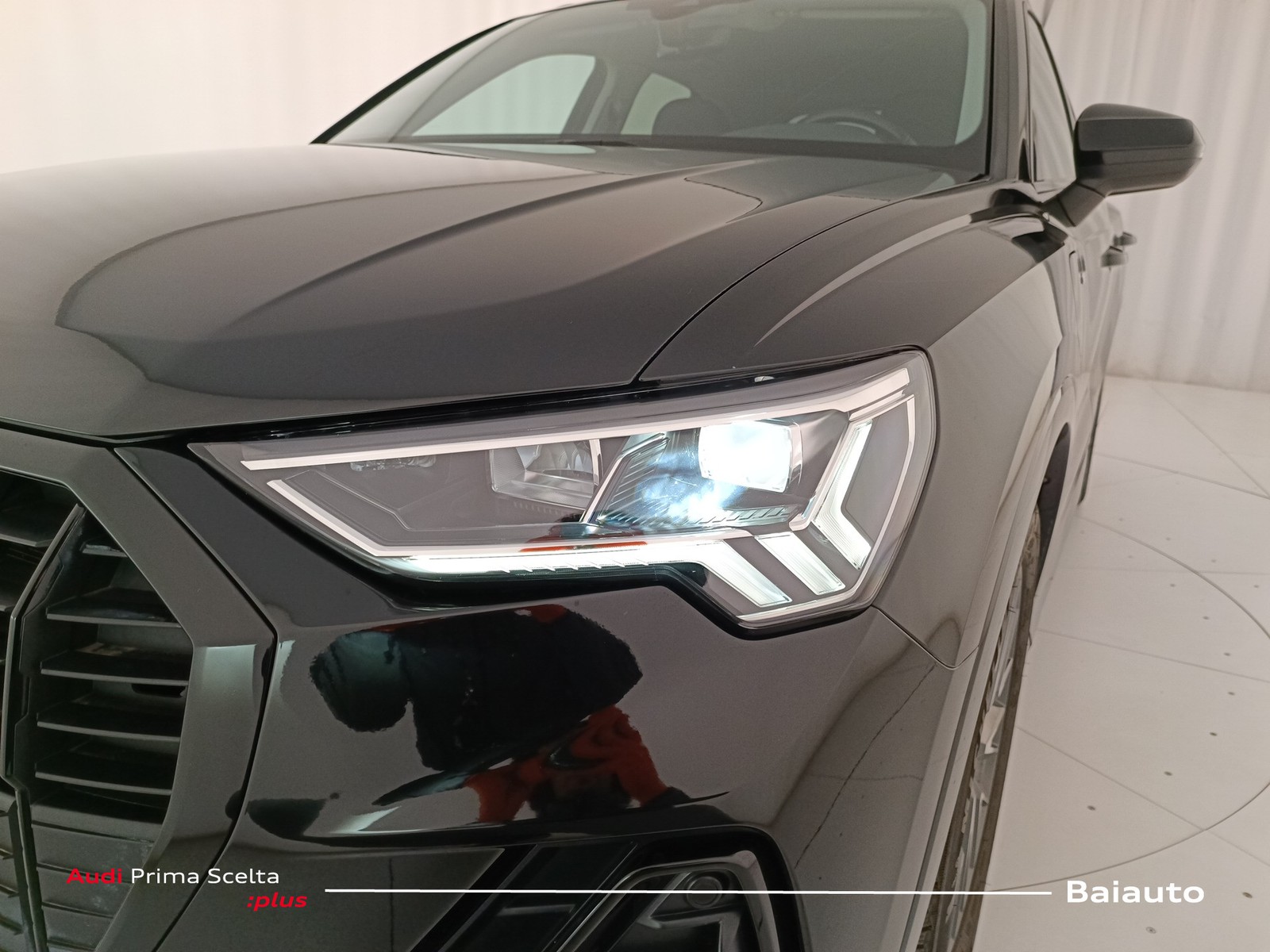 27 - Audi Q3 45 1.4 tfsi e s line edition s tronic