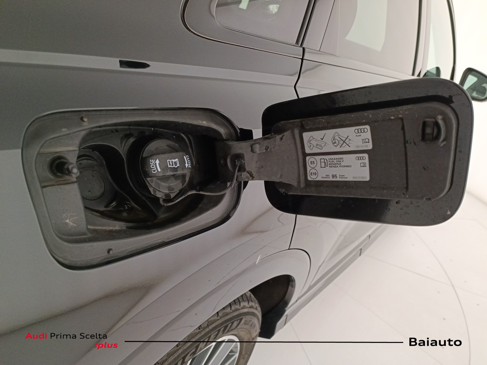 36 - Audi Q3 45 1.4 tfsi e s line edition s tronic