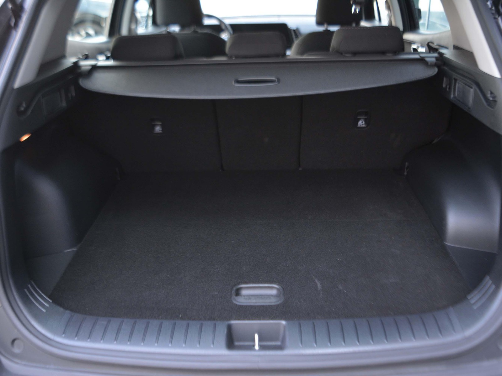 14 - Kia Sportage 1.6 crdi mhev business dct