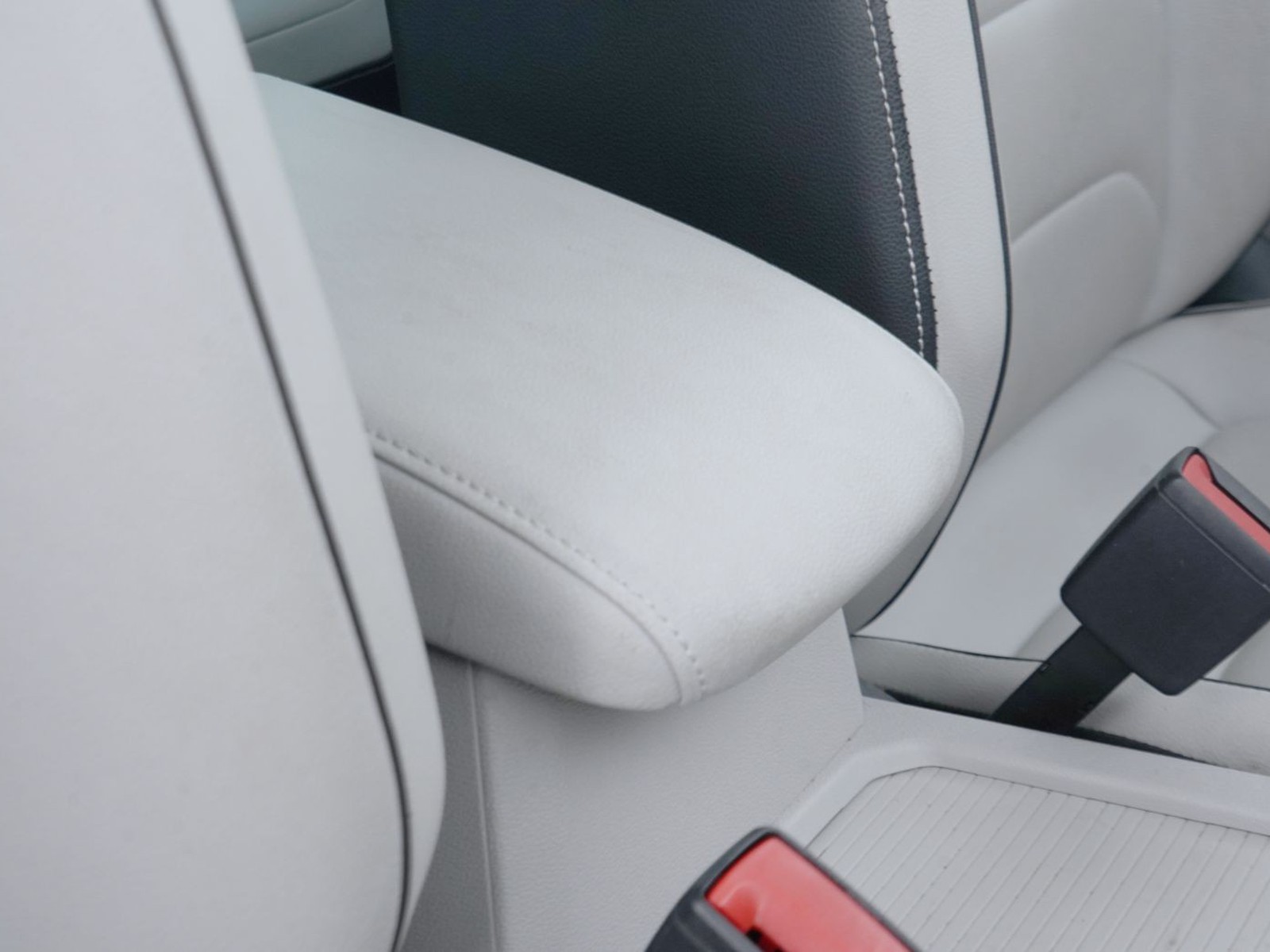 17 - Volkswagen Tiguan 1.5 tsi act 150cv elegance dsg