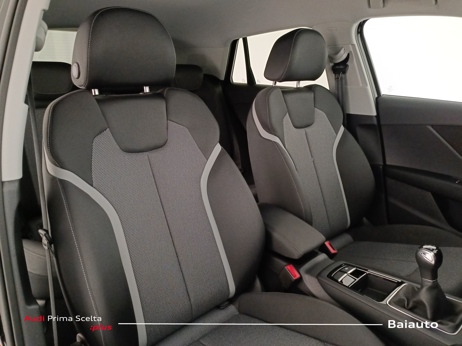 20 - Audi Q2 30 1.0 tfsi 116cv business advanced