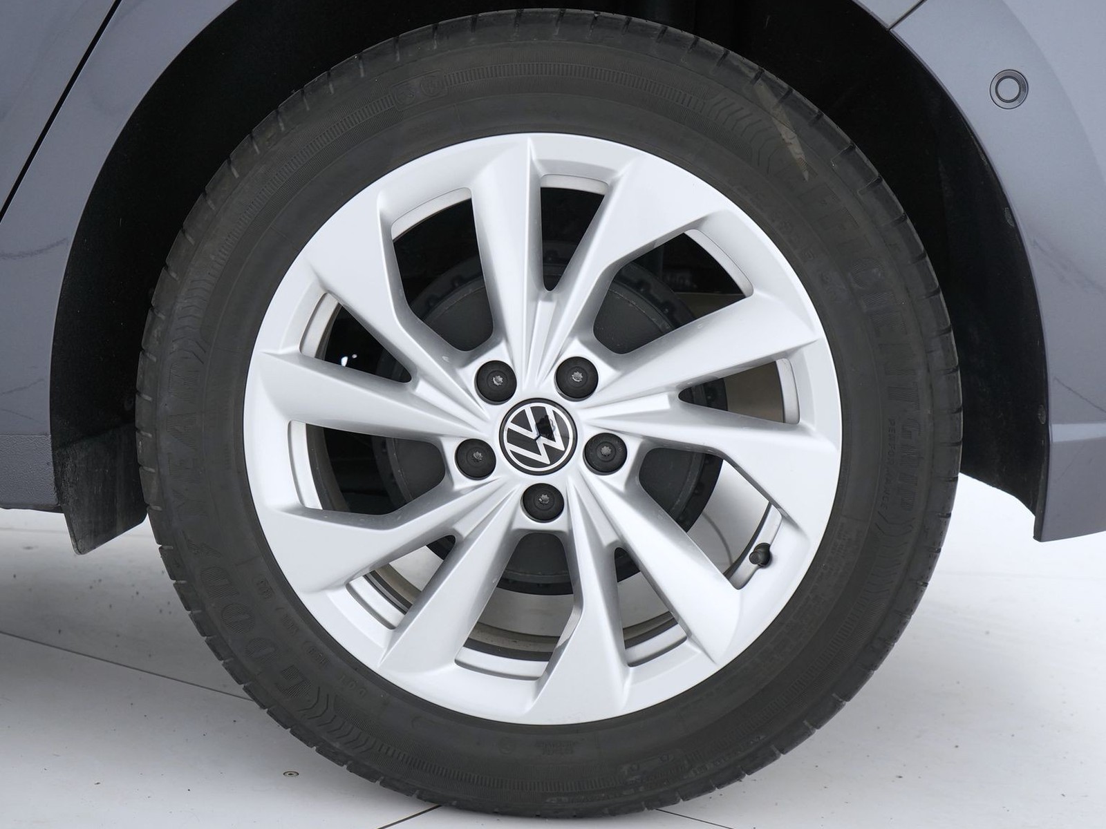 12 - Volkswagen Polo 1.0 tsi 95cv style
