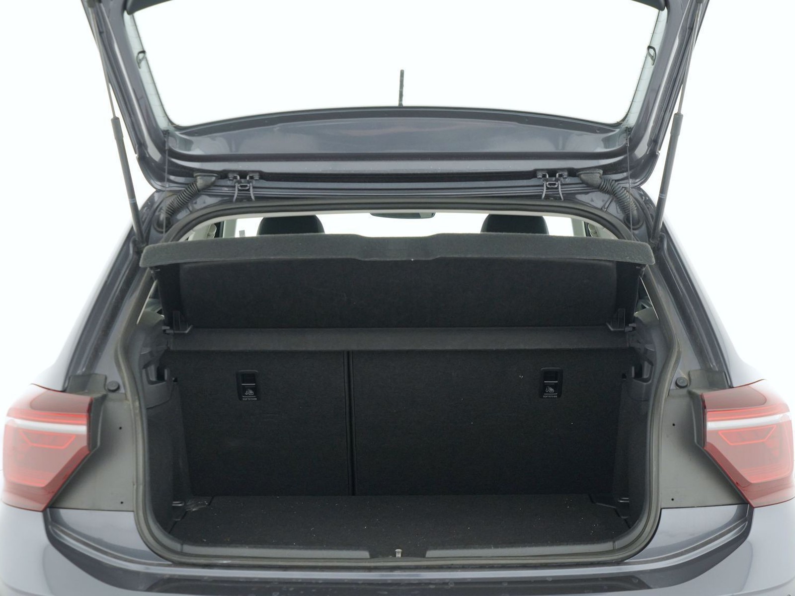 10 - Volkswagen Polo 1.0 tsi 95cv style