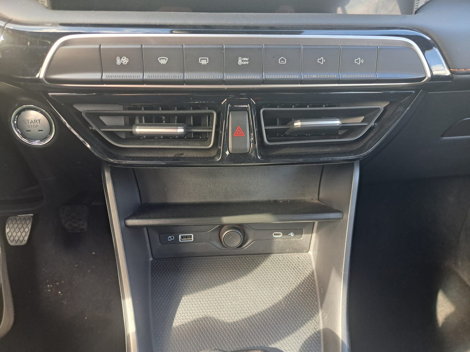 11 - Mg MG3 1.5 comfort