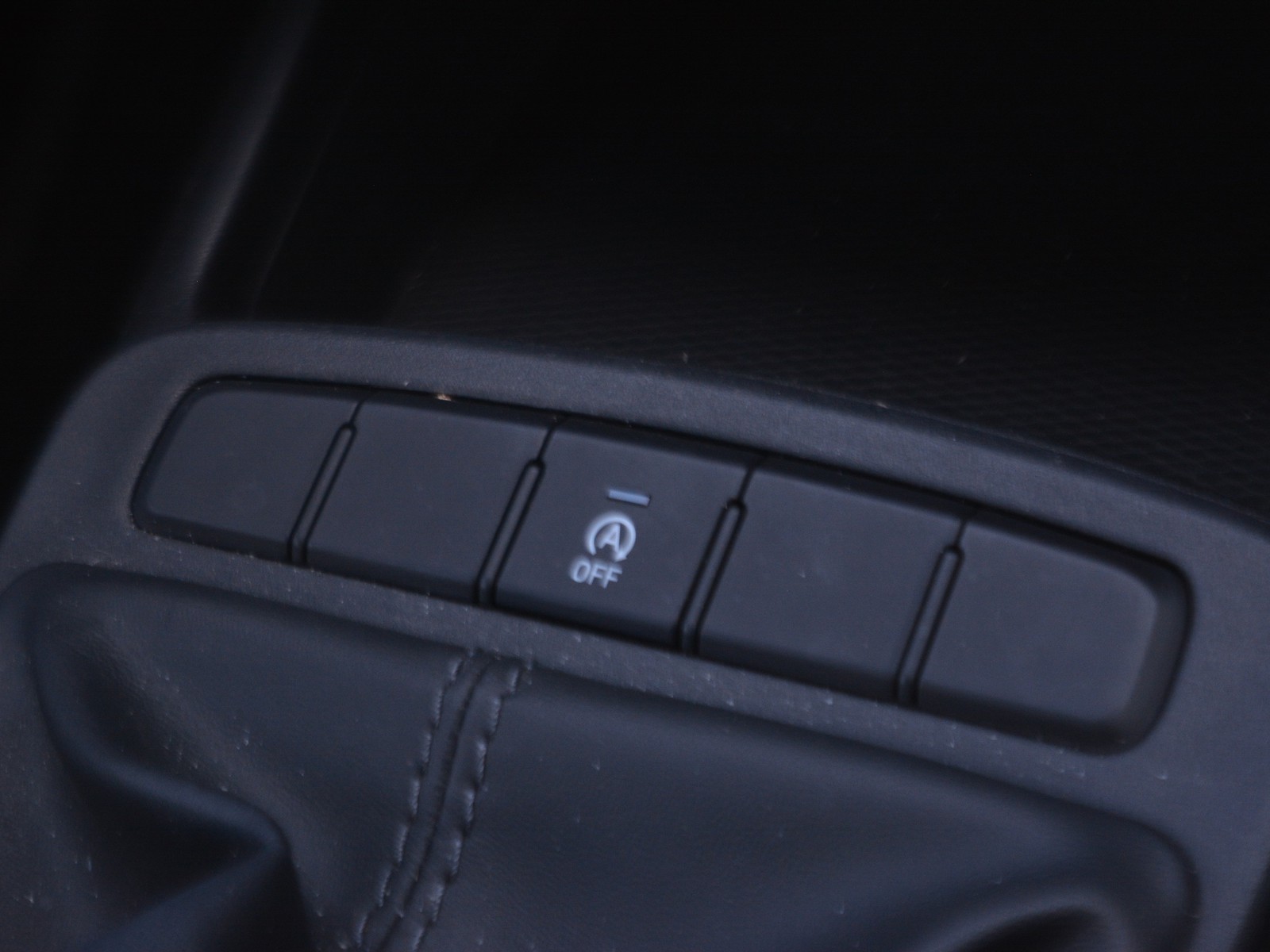 18 - Hyundai i10 1.0 mpi advanced plus pack