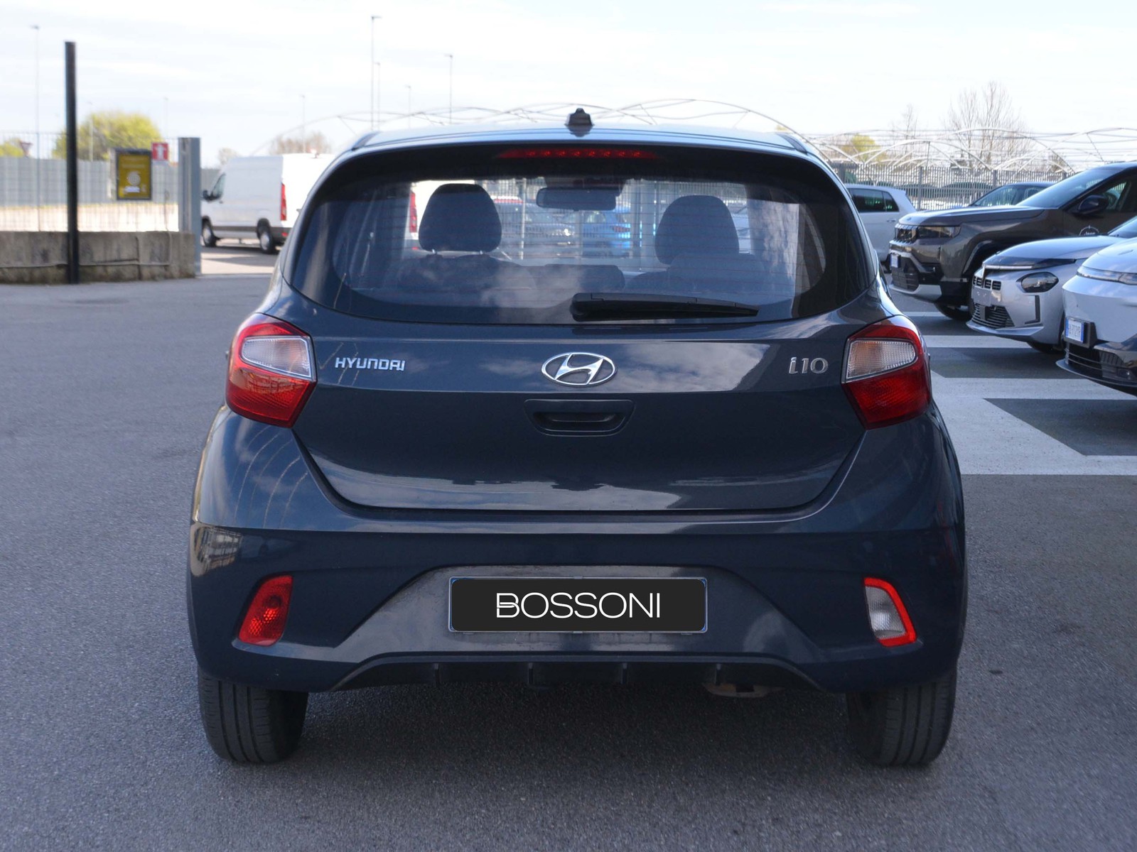 4 - Hyundai i10 1.0 mpi advanced plus pack
