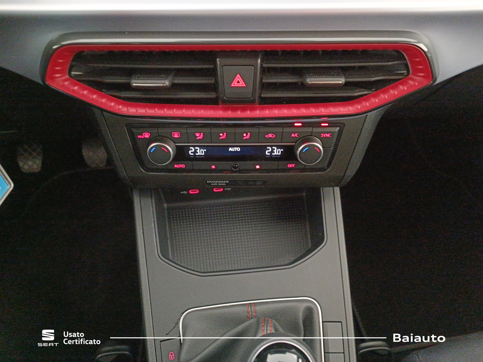 11 - Seat Ibiza 5 porte 1.0 ecotsi 95cv fr