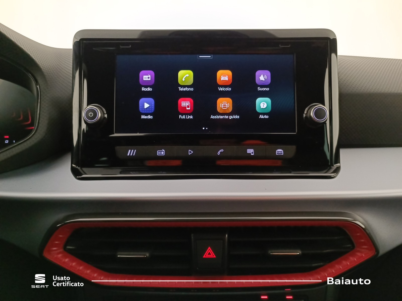 10 - Seat Ibiza 5 porte 1.0 ecotsi 95cv fr