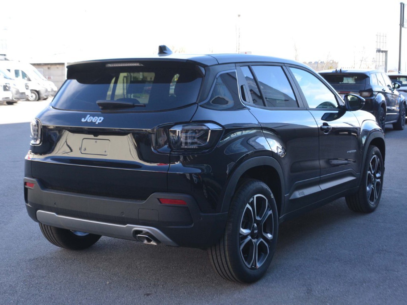 3 - Jeep Avenger 1.2 turbo e-hybrid mhev 110cv summit fwd edct6