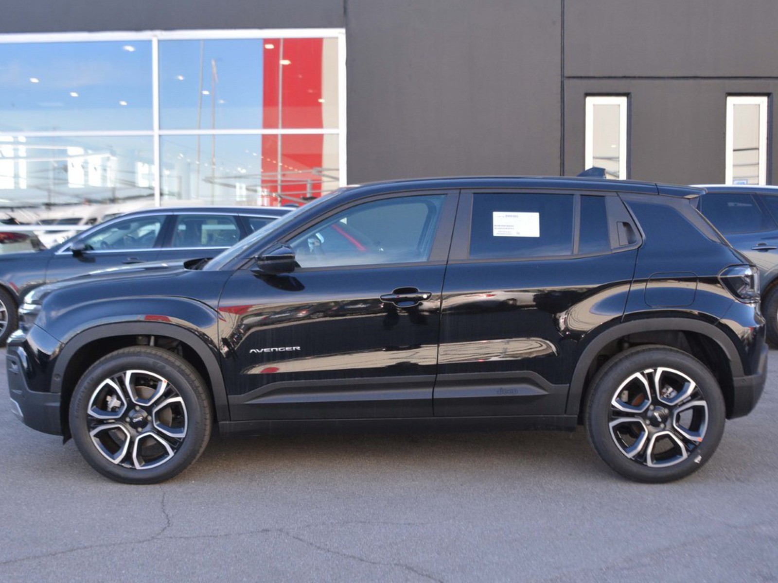 24 - Jeep Avenger 1.2 turbo e-hybrid mhev 110cv summit fwd edct6
