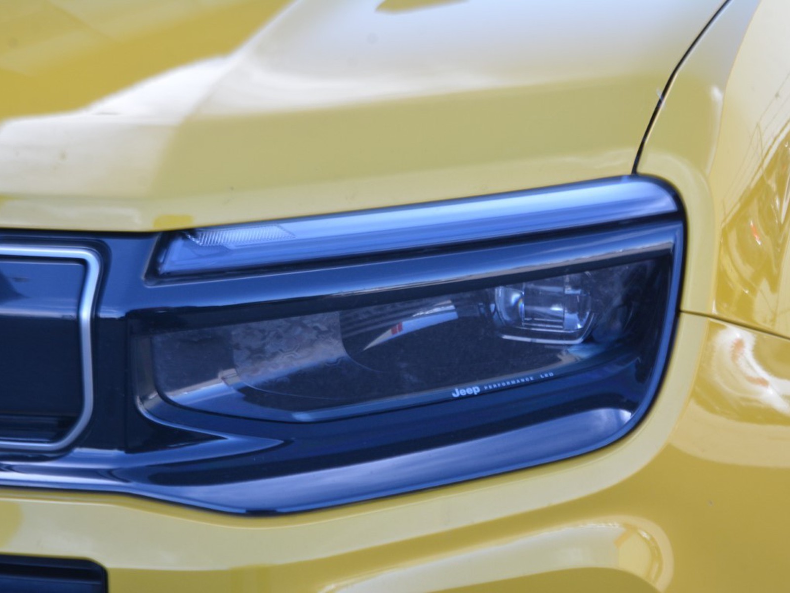 20 - Jeep Avenger 1.2 turbo 100cv summit fwd